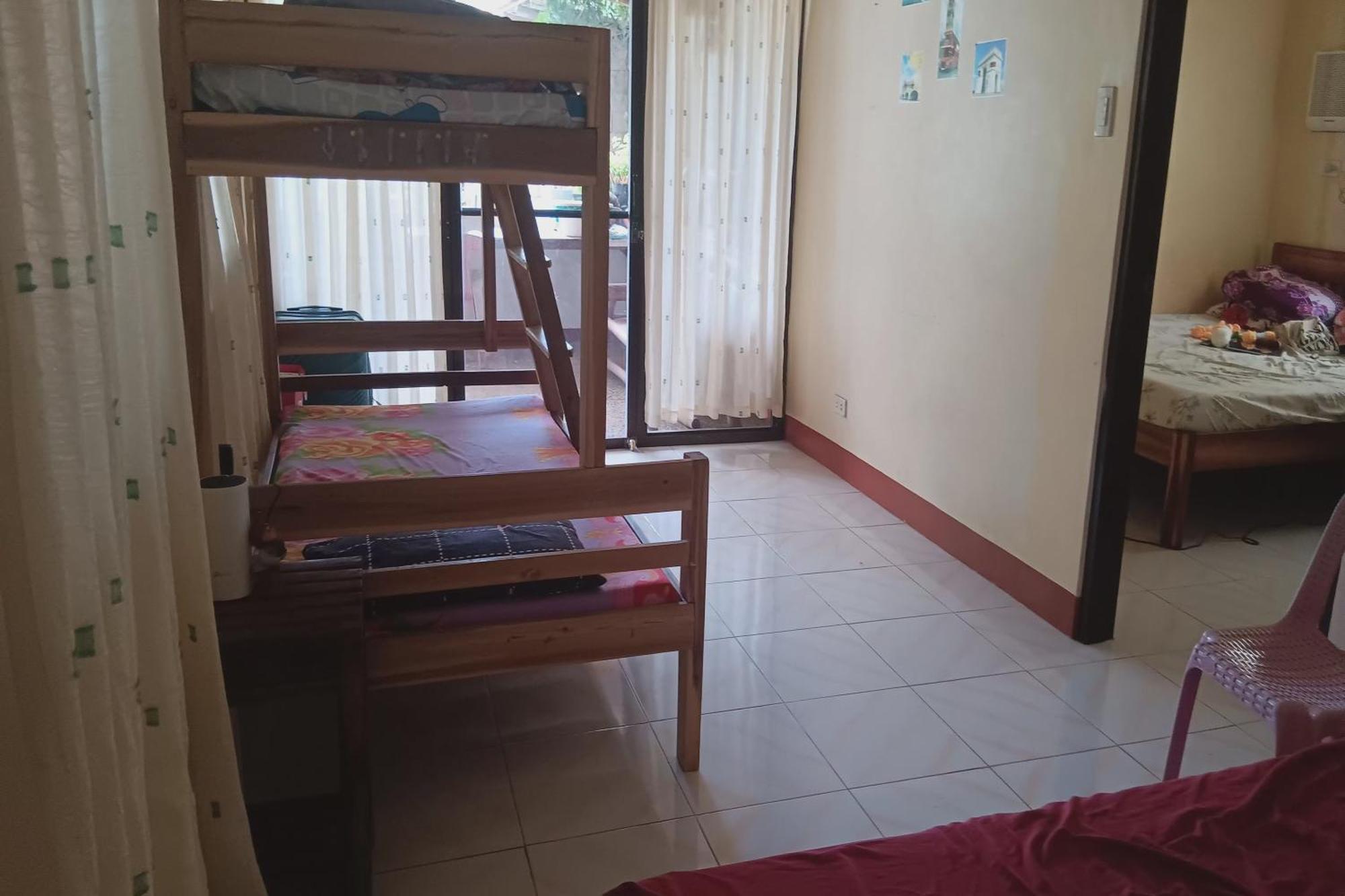 Larosa Hostel Puerto Princesa Luaran gambar