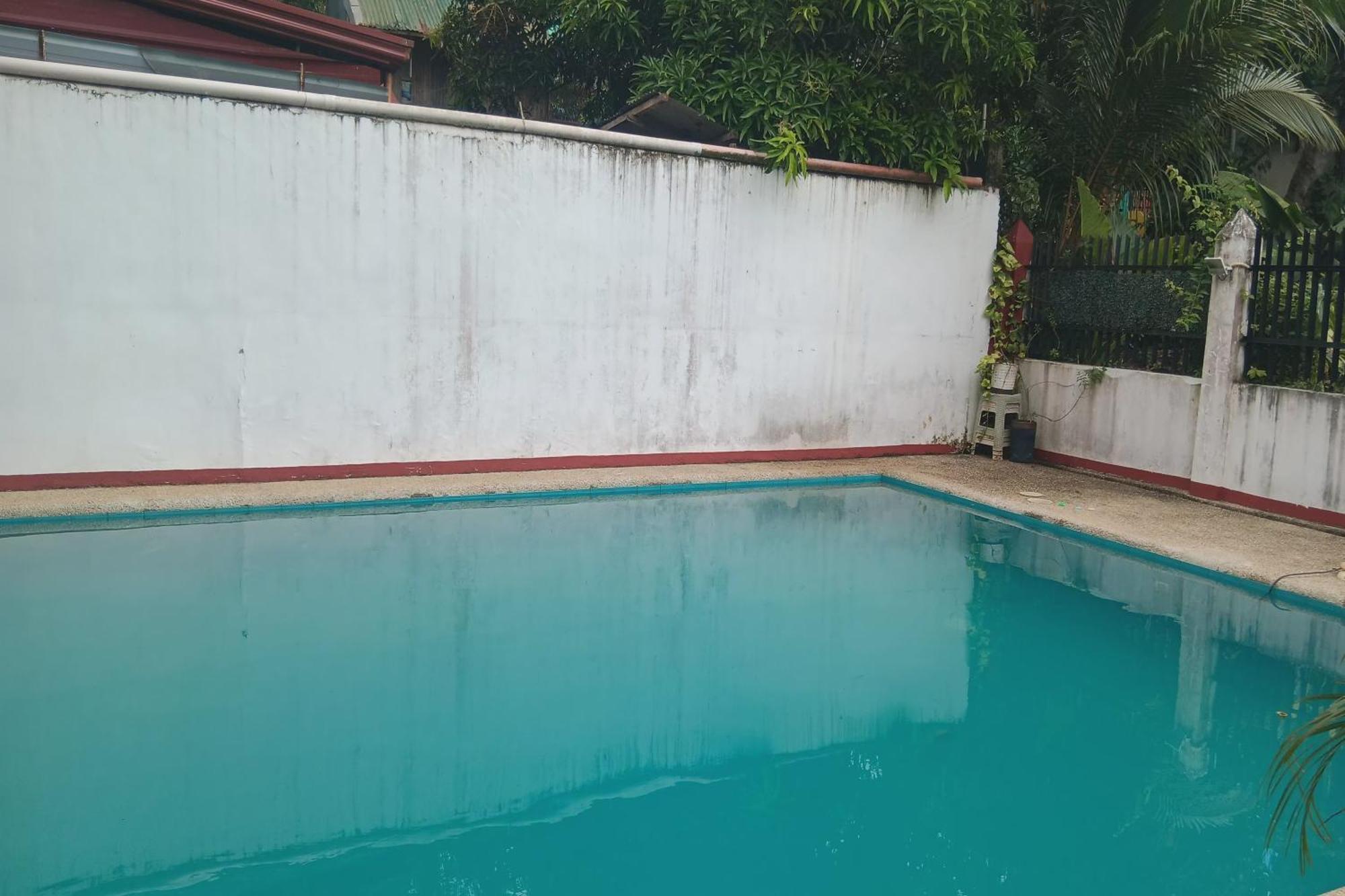 Larosa Hostel Puerto Princesa Luaran gambar
